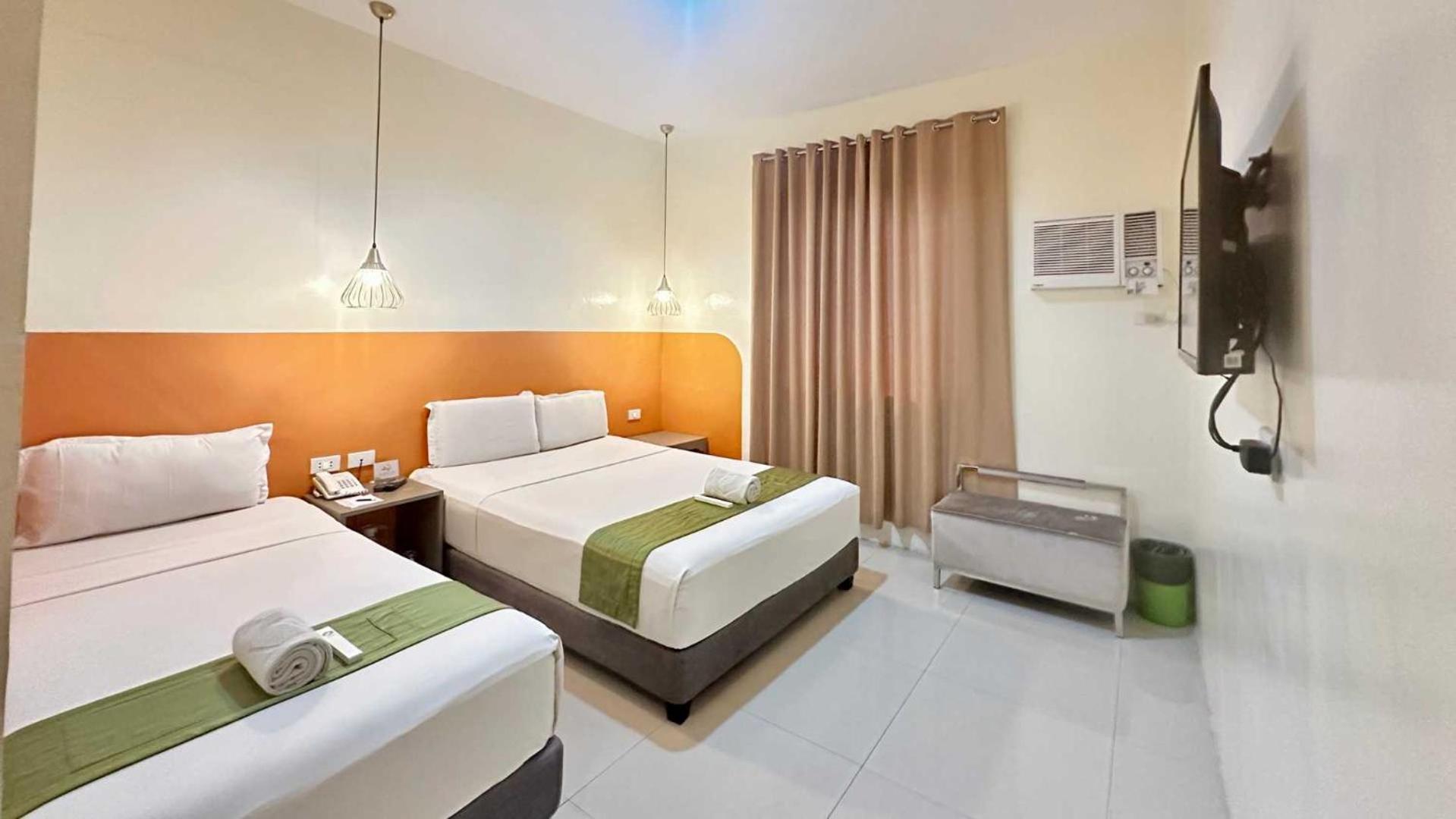 Travelbee Capitol Inn Cebu Zewnętrze zdjęcie