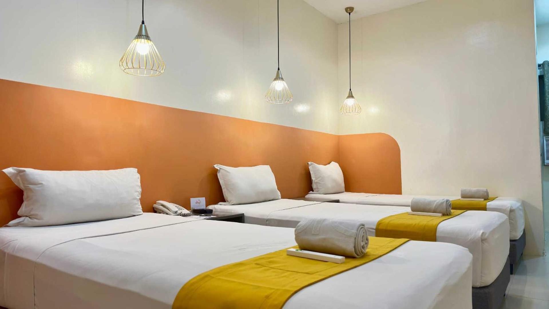 Travelbee Capitol Inn Cebu Zewnętrze zdjęcie