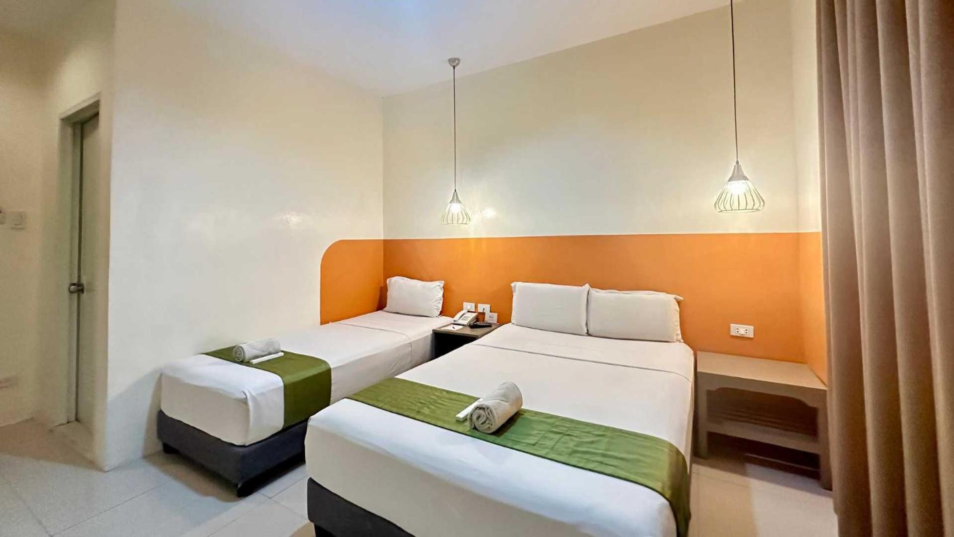 Travelbee Capitol Inn Cebu Zewnętrze zdjęcie