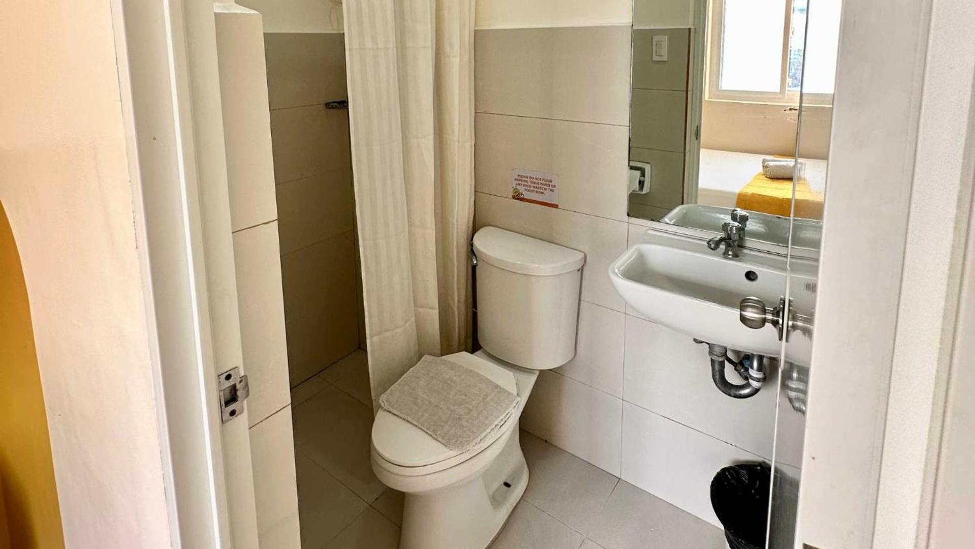 Travelbee Capitol Inn Cebu Zewnętrze zdjęcie