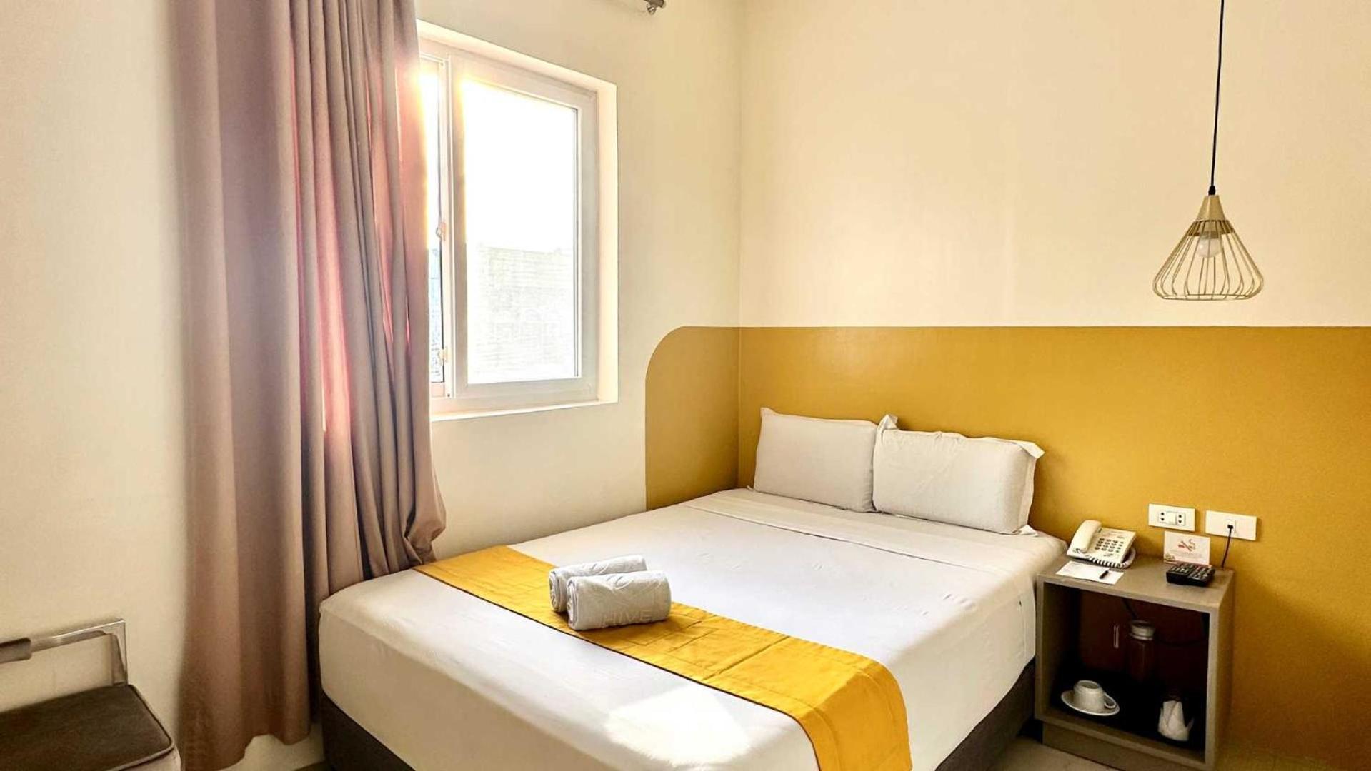Travelbee Capitol Inn Cebu Zewnętrze zdjęcie