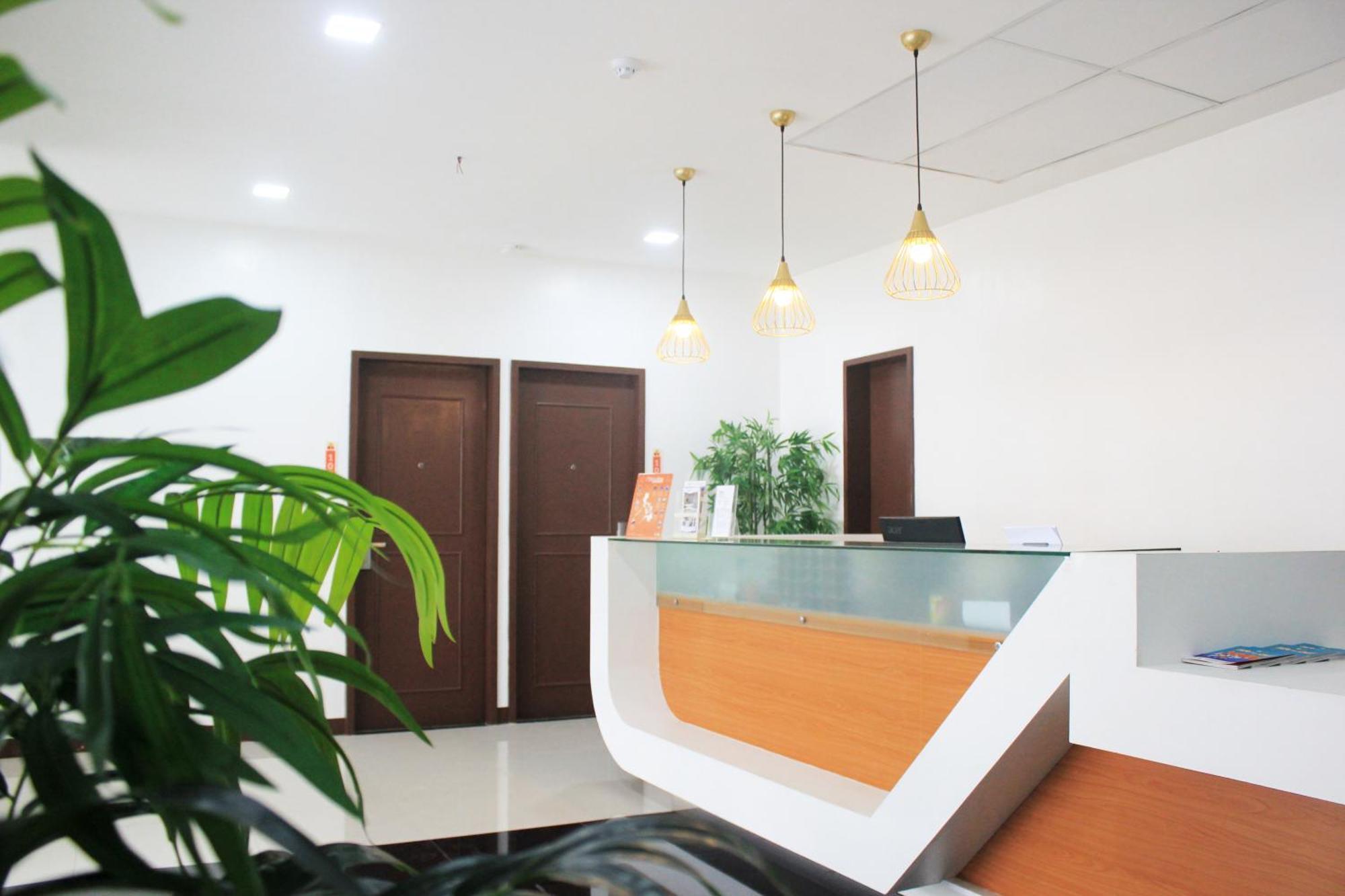 Travelbee Capitol Inn Cebu Zewnętrze zdjęcie